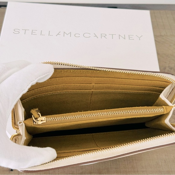 Stella McCartney Logo Perforated Continental Zip Around Wallet - Picture 7 of 12